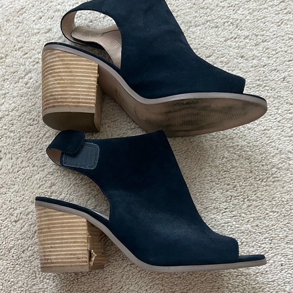 Sole Society Shoes - Sole Society Navy Suede Block Heel Mules size 12